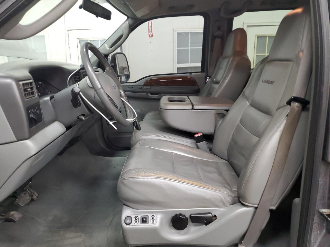 2004 Ford F350 Srw Super Duty VIN: 1FTSW31P34ED87611 Lot: 83990875