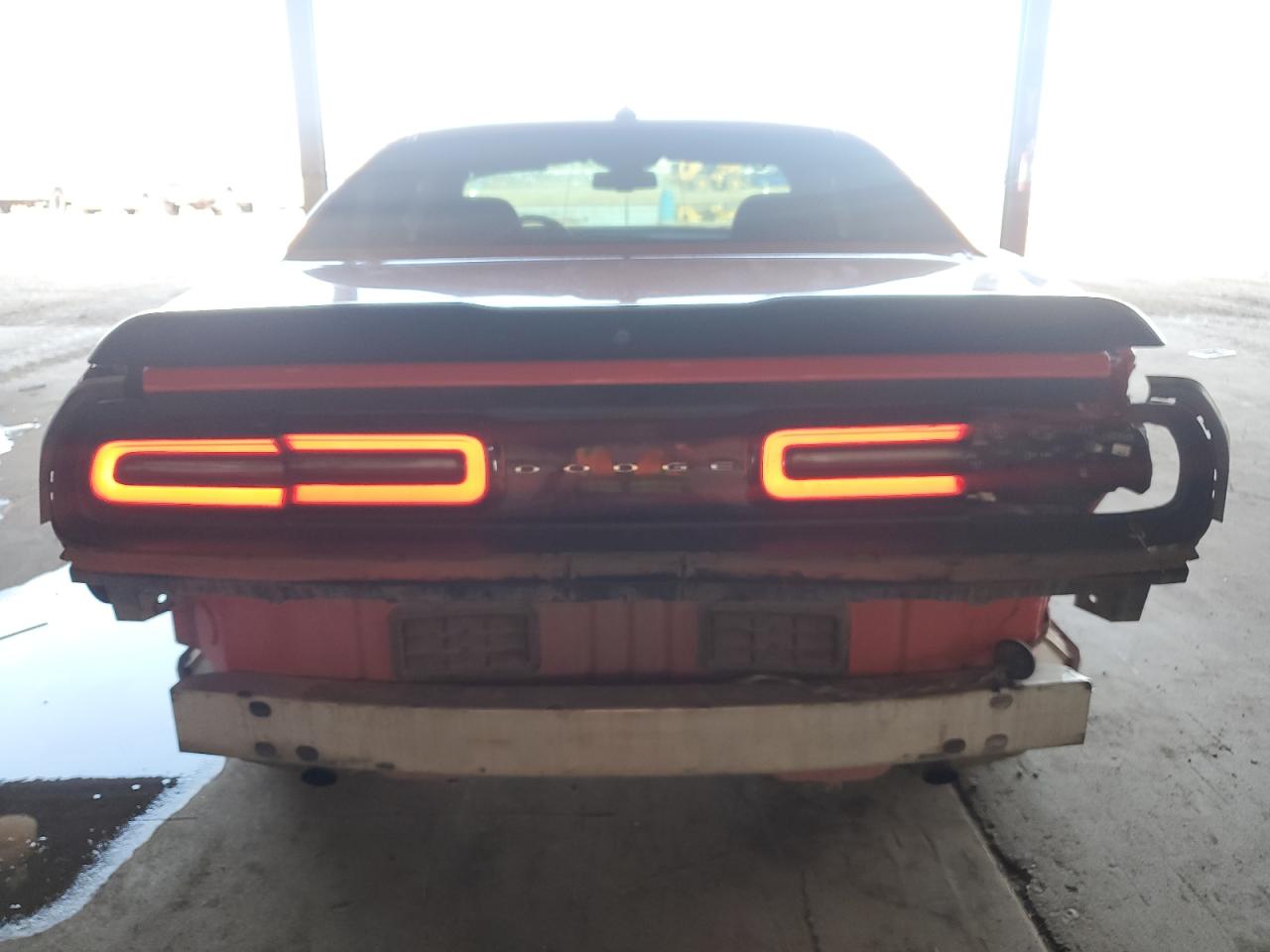 2018 Dodge Challenger Sxt VIN: 2C3CDZAG4JH224052 Lot: 69093355