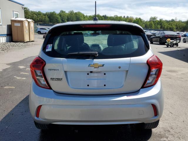  CHEVROLET SPARK 2018 Srebrny