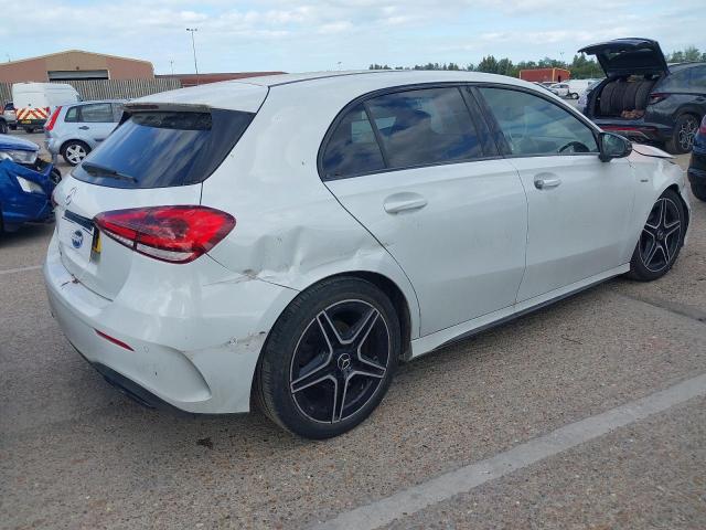 2021 MERCEDES BENZ A 180 AMG