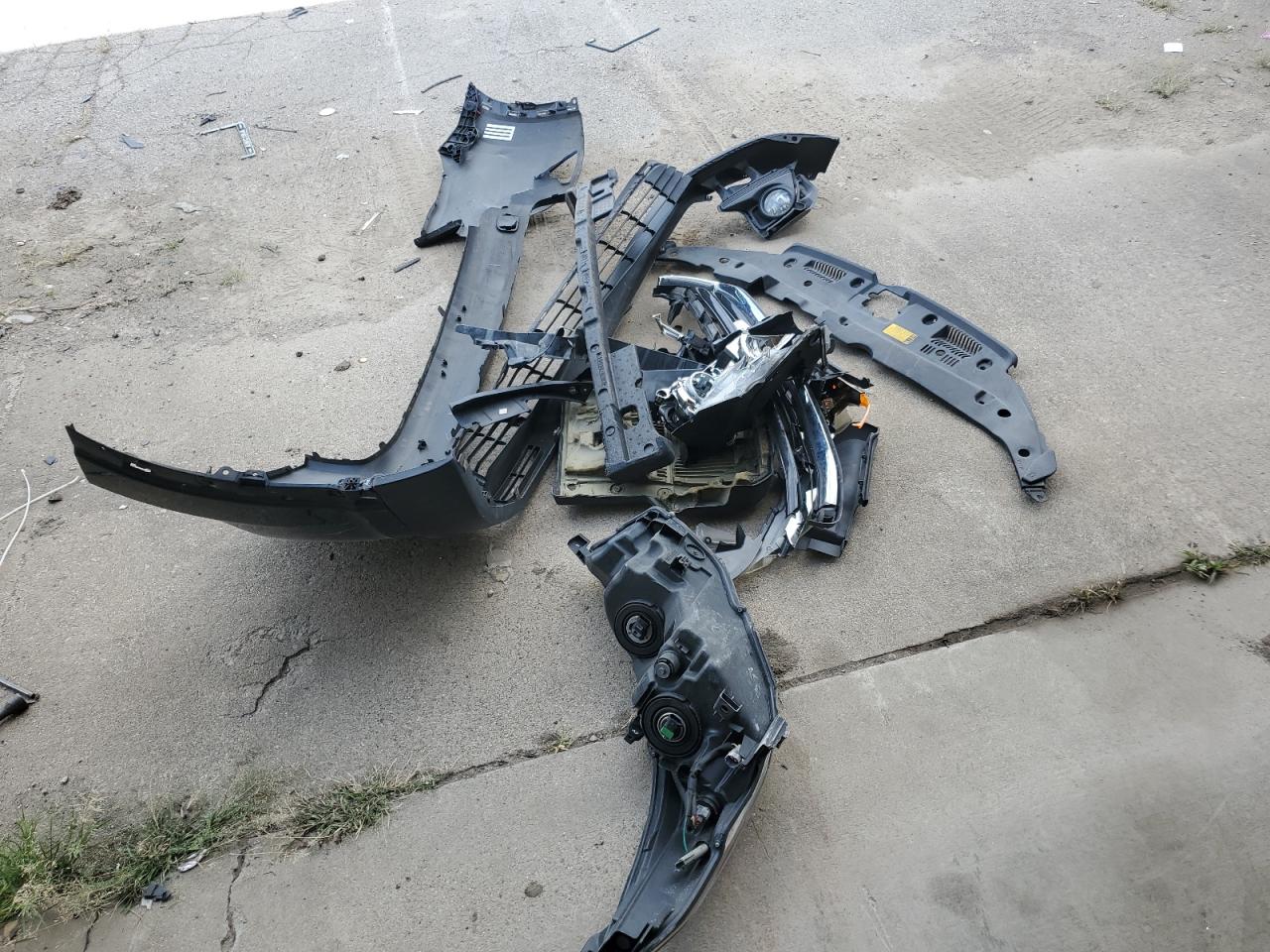 2016 Toyota Highlander Xle VIN: 5TDJKRFHXGS259750 Lot: 68437175