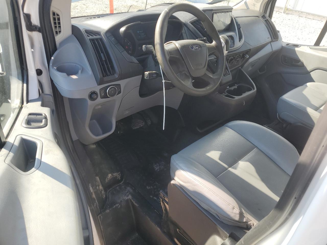 2016 Ford Transit T-250 VIN: 1FTYR2ZM5GKB21888 Lot: 69634115