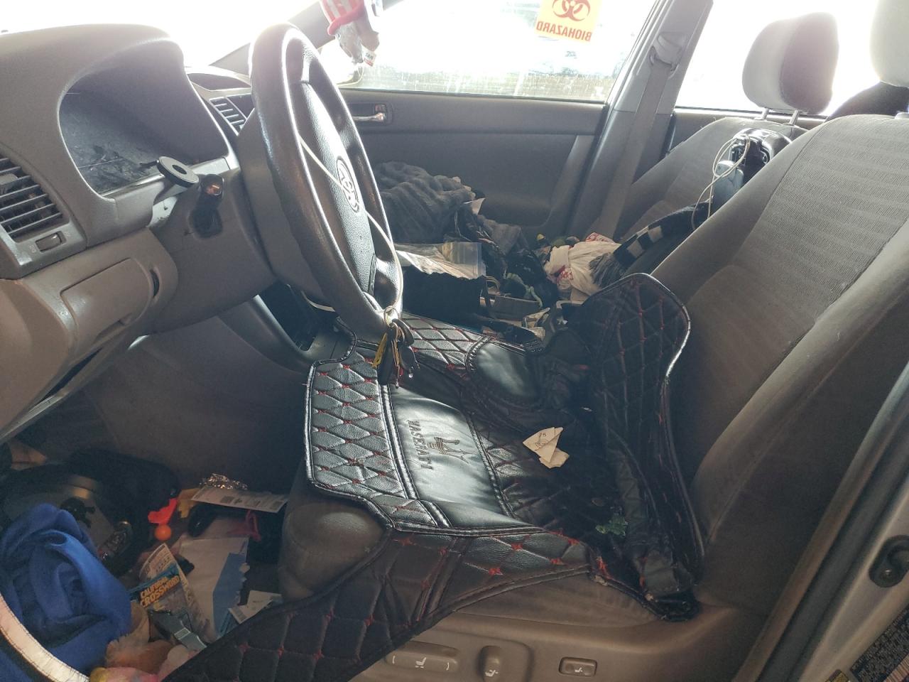 2005 Toyota Camry Le VIN: 4T1BF30K55U613981 Lot: 68250055