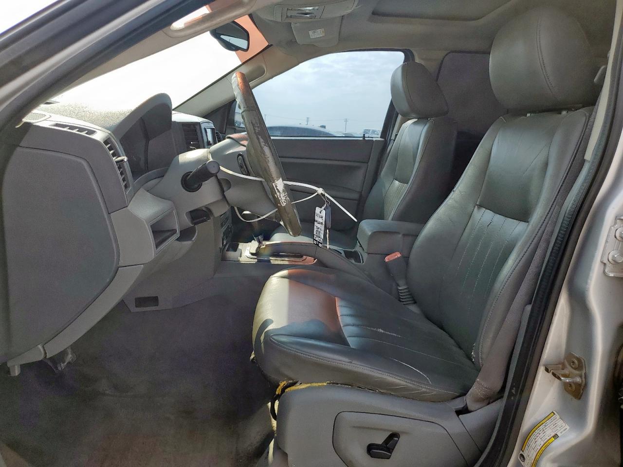 2006 Jeep Grand Cherokee Laredo VIN: 1J4HS48N86C210304 Lot: 70505905