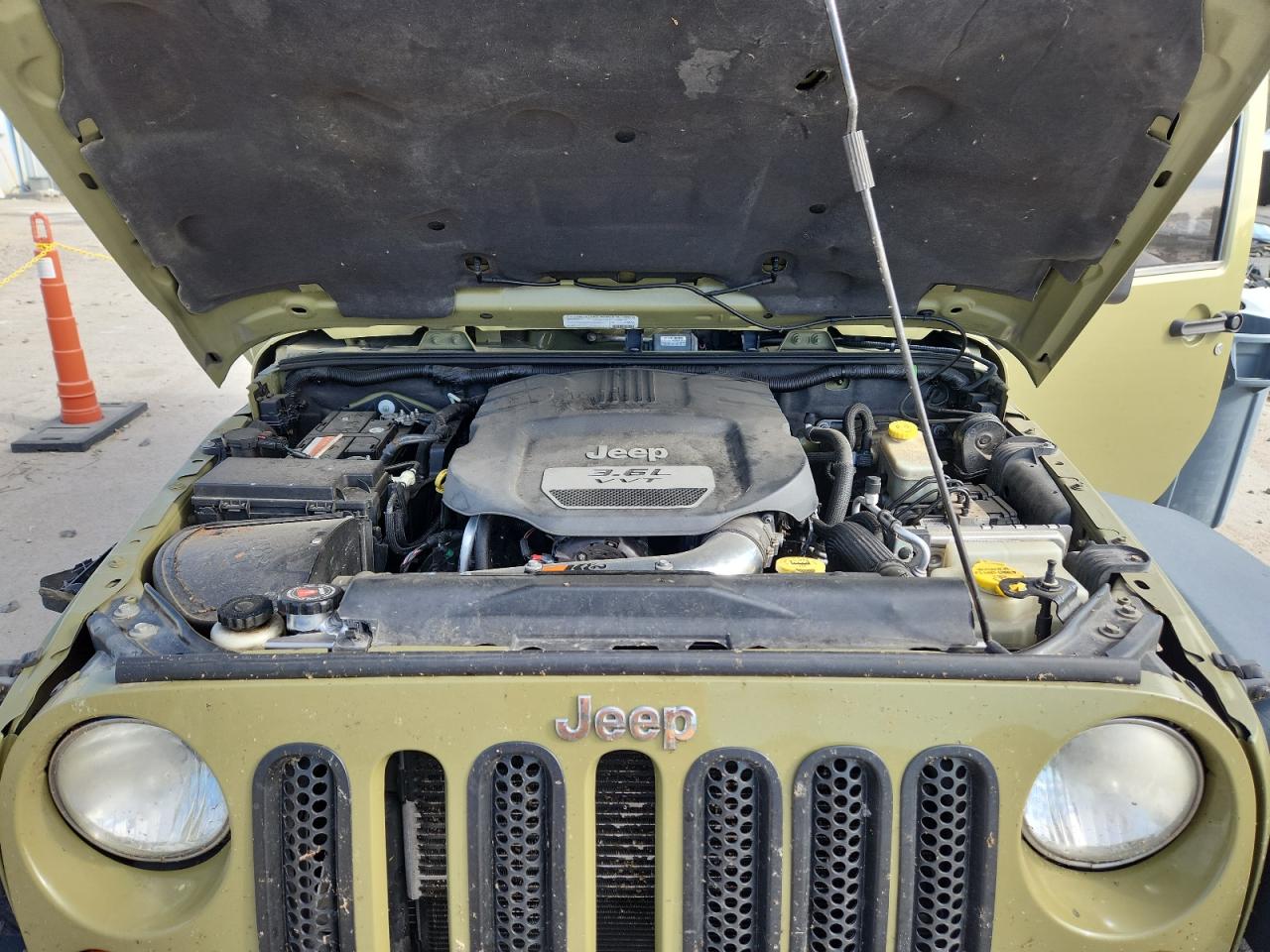 2013 Jeep Wrangler Unlimited Rubicon VIN: 1C4BJWFG0DL700862 Lot: 70273495