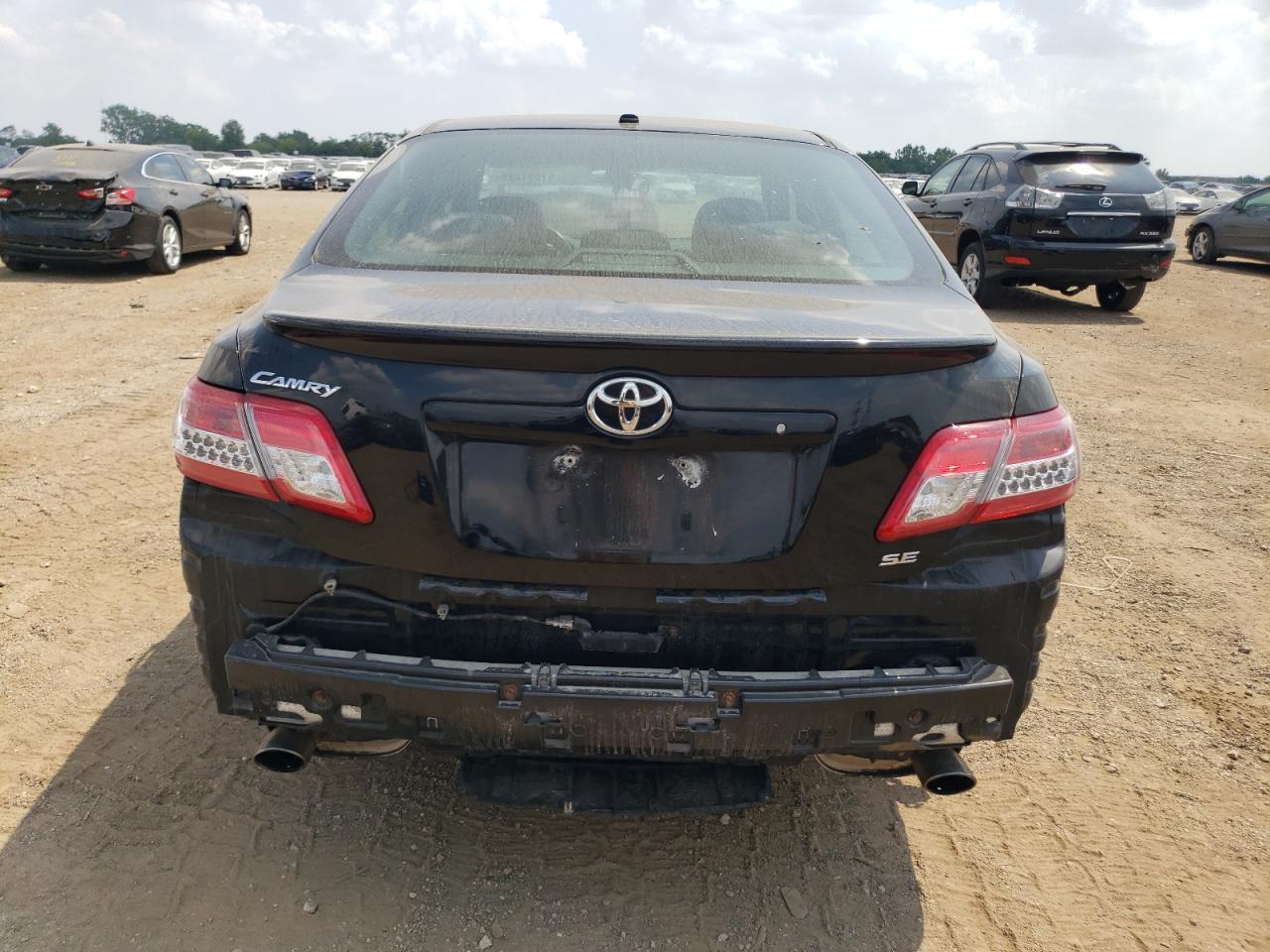 2011 Toyota Camry Base VIN: 4T1BF3EK9BU231988 Lot: 67867625