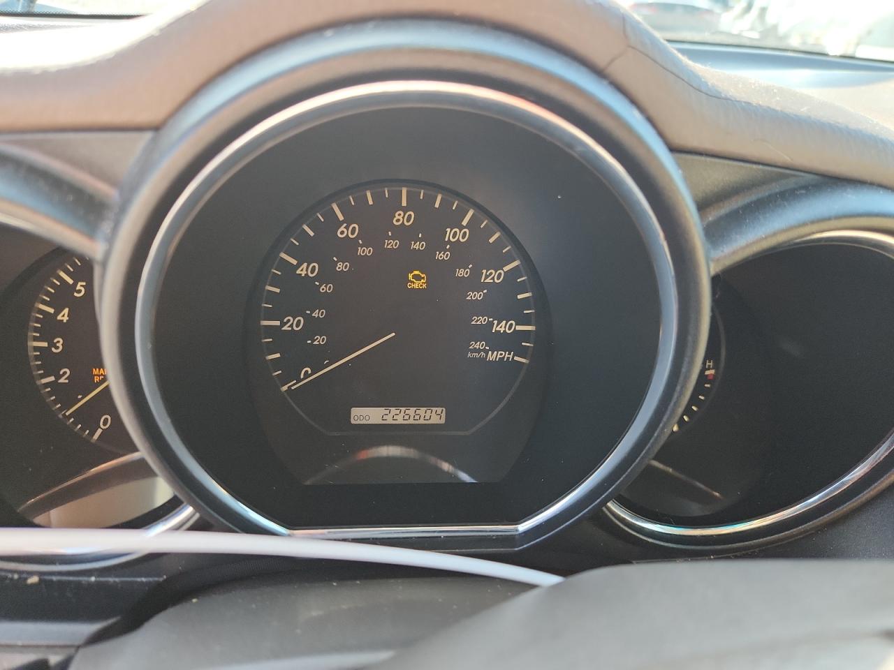 2004 Lexus Rx 330 VIN: JTJGA31U140018119 Lot: 68789375