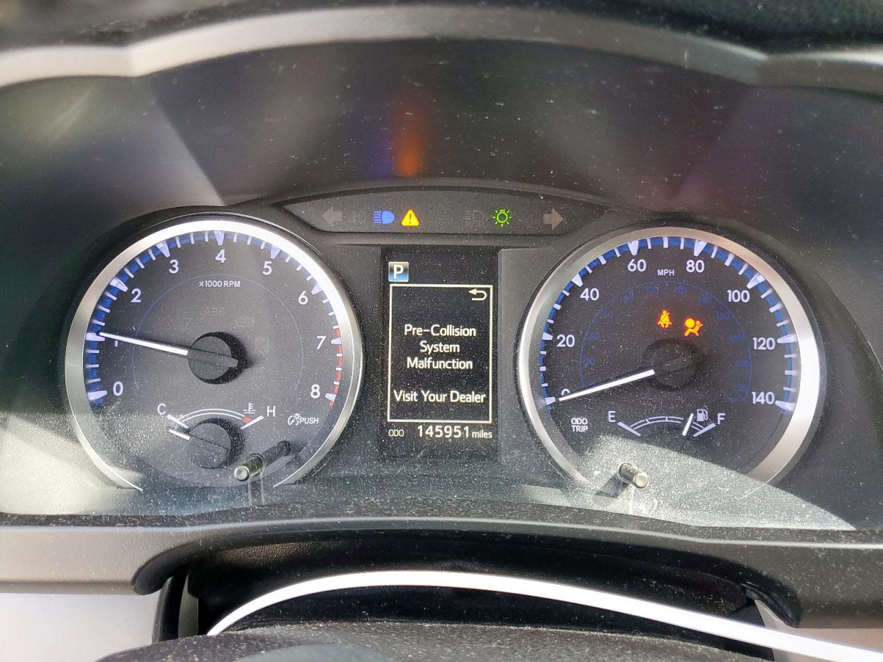 2018 Toyota Highlander Le VIN: 5TDZZRFH0JS284940 Lot: 70704035