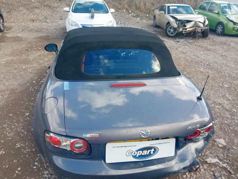 2006 MAZDA MX-5 