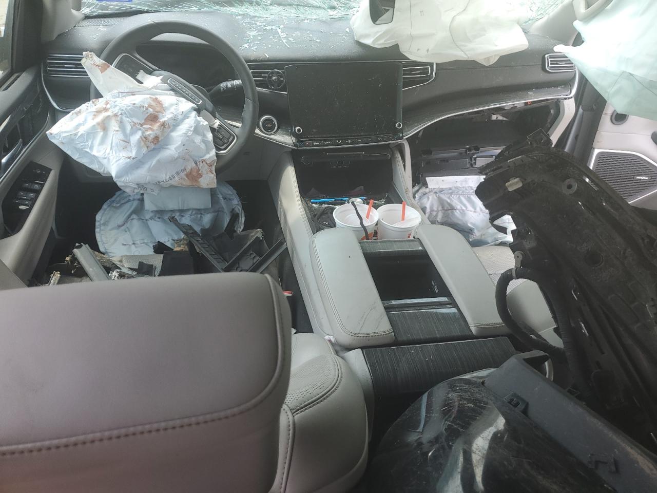 2022 Jeep Wagoneer Series Ii VIN: 1C4SJUBT0NS130702 Lot: 67852175