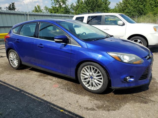 Hatchbacks FORD FOCUS 2014 Blue