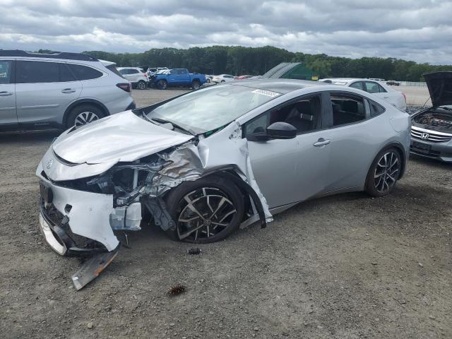 TOYOTA PRIUS 2024 Серебристый