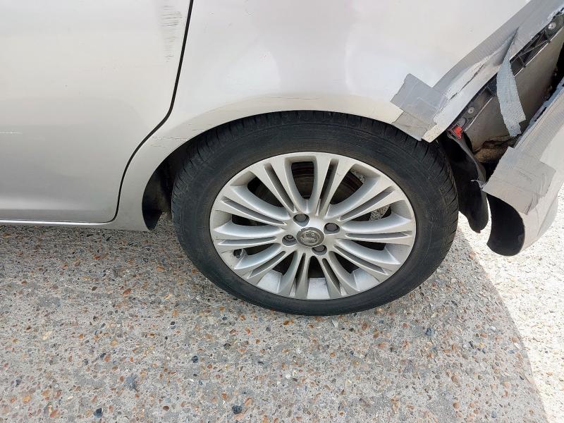 2011 VAUXHALL CORSA SE