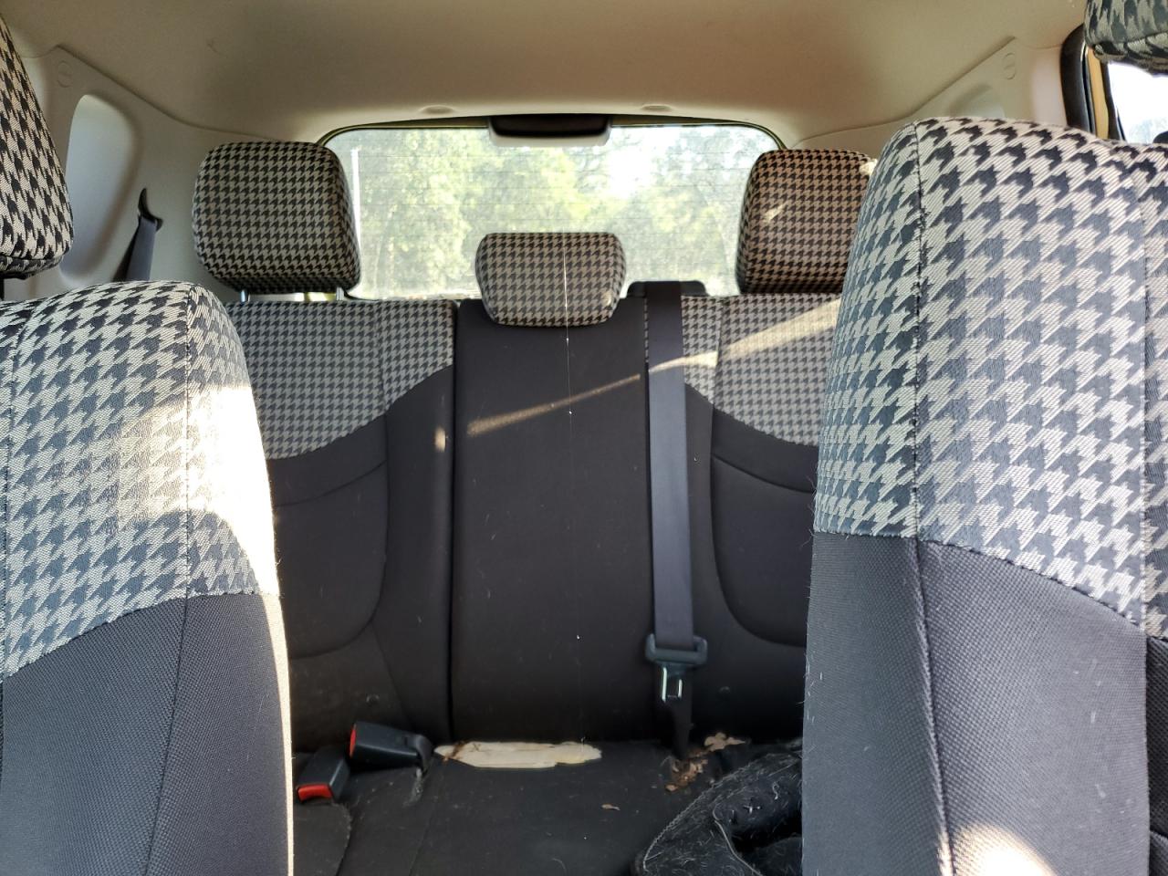 2012 Kia Soul + VIN: KNDJT2A61C7417875 Lot: 69316935