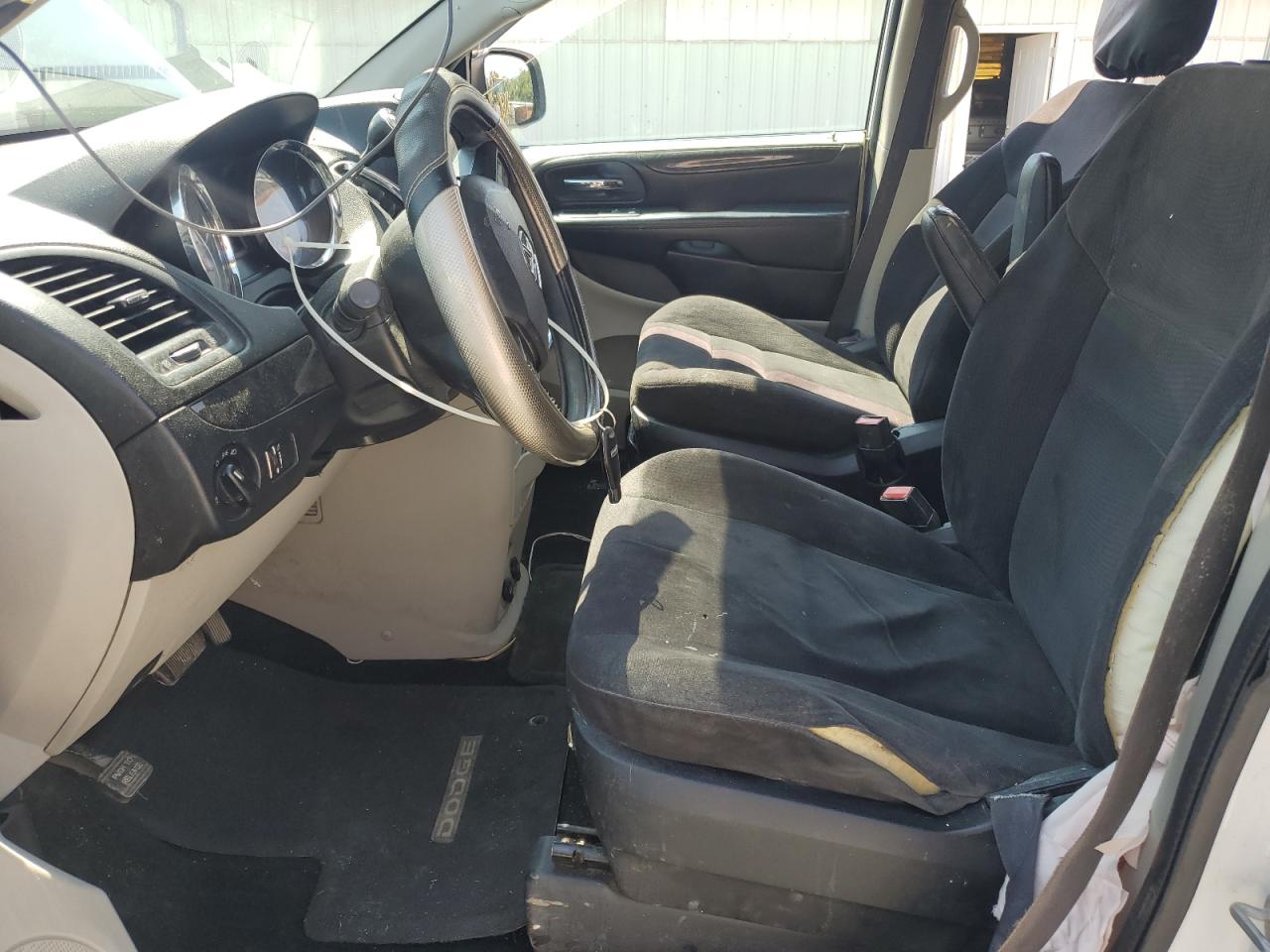 2015 Dodge Grand Caravan Se VIN: 2C4RDGBG4FR550184 Lot: 69291575