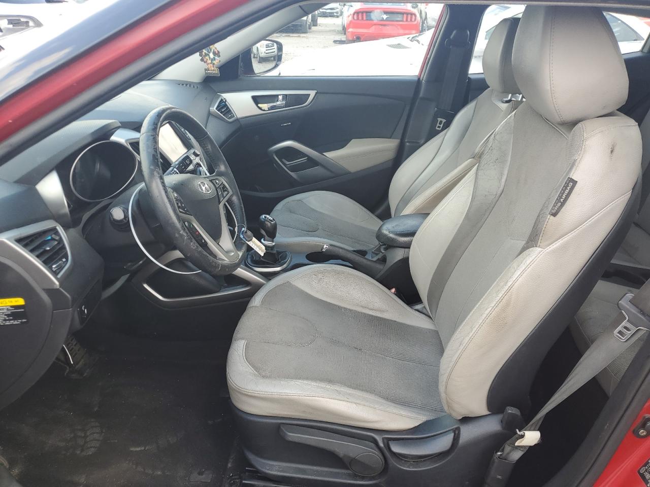 2012 Hyundai Veloster VIN: KMHTC6AD2CU022311 Lot: 69570585