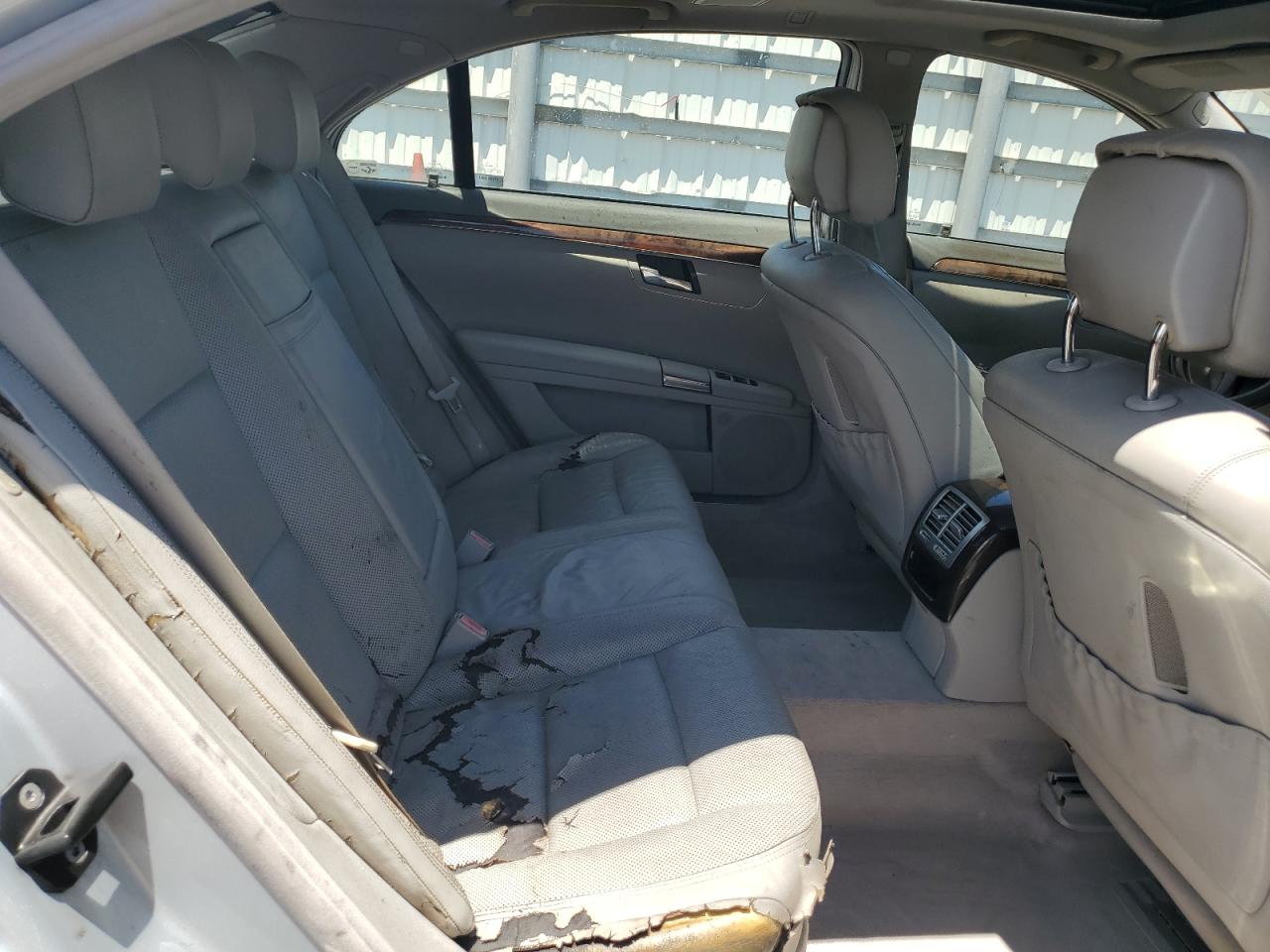 2010 Mercedes-Benz S 550 VIN: WDDNG7BB5AA320537 Lot: 69369045