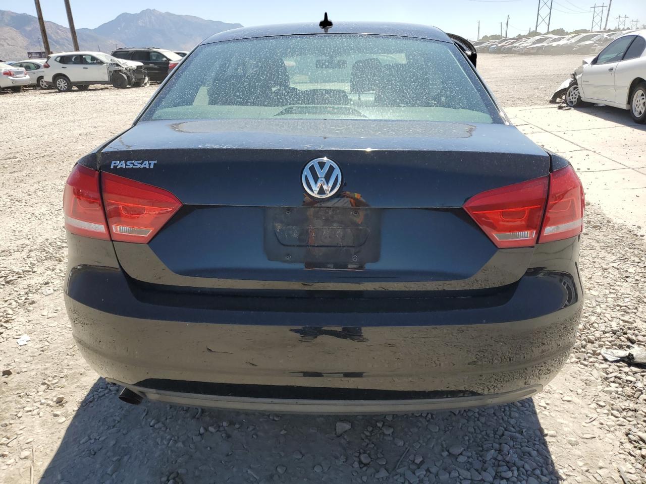 2013 Volkswagen Passat S VIN: 1VWAP7A31DC132512 Lot: 69600855