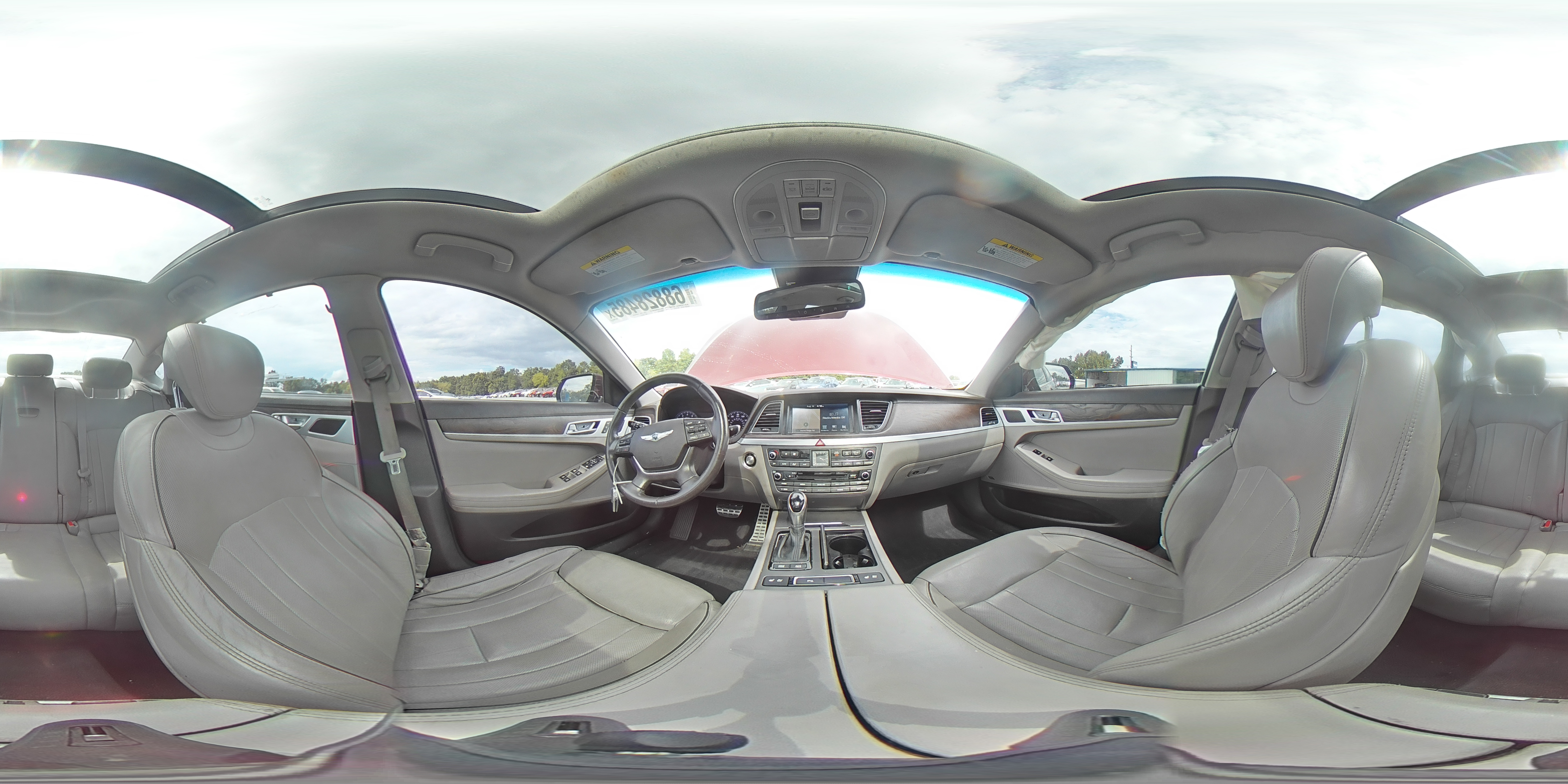 2015 Hyundai Genesis 5.0L VIN: KMHGN4JF8FU063127 Lot: 68828485