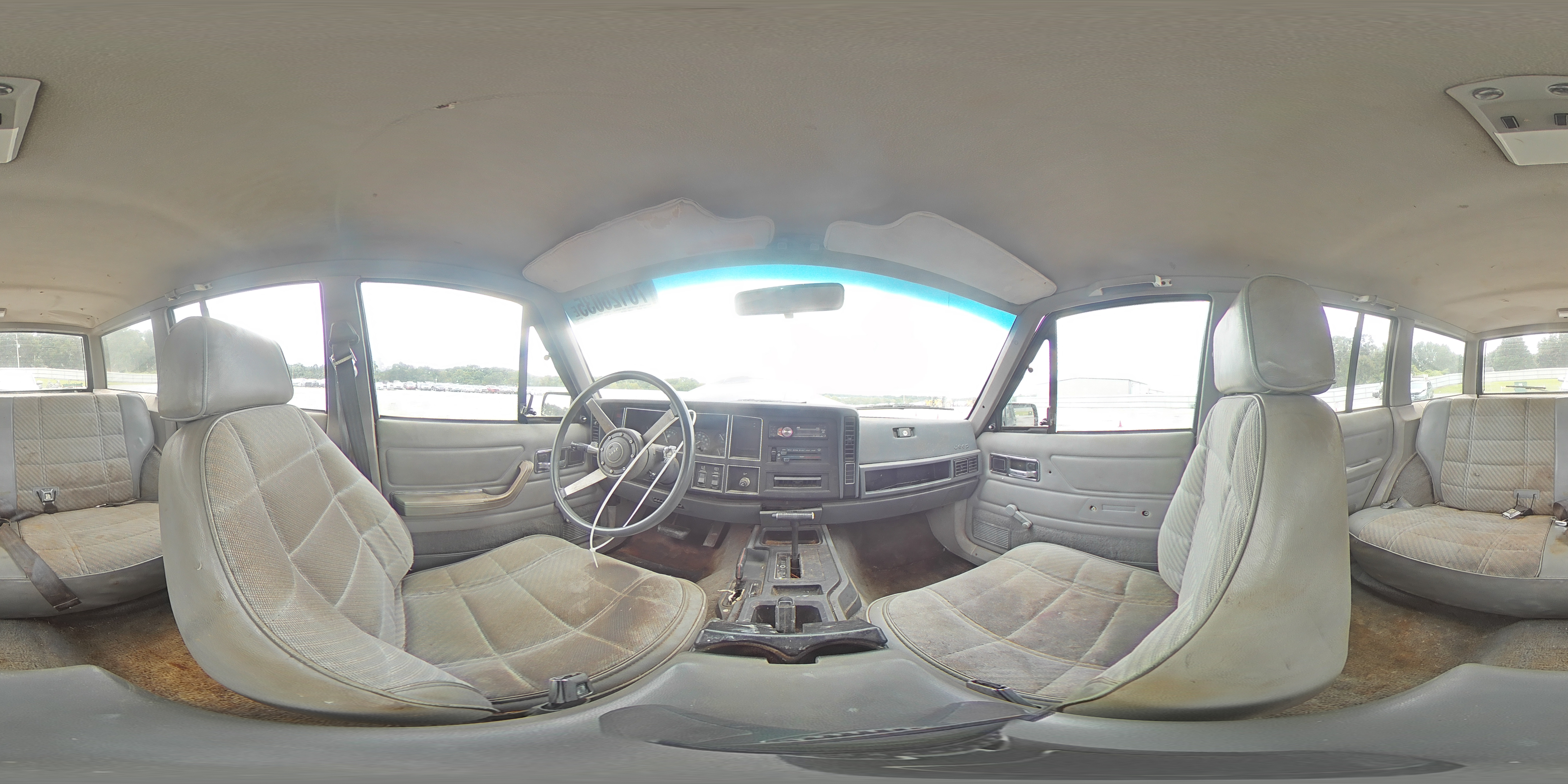 1989 Jeep Cherokee Pioneer VIN: 1J4FJ38L0KL401891 Lot: 70126035