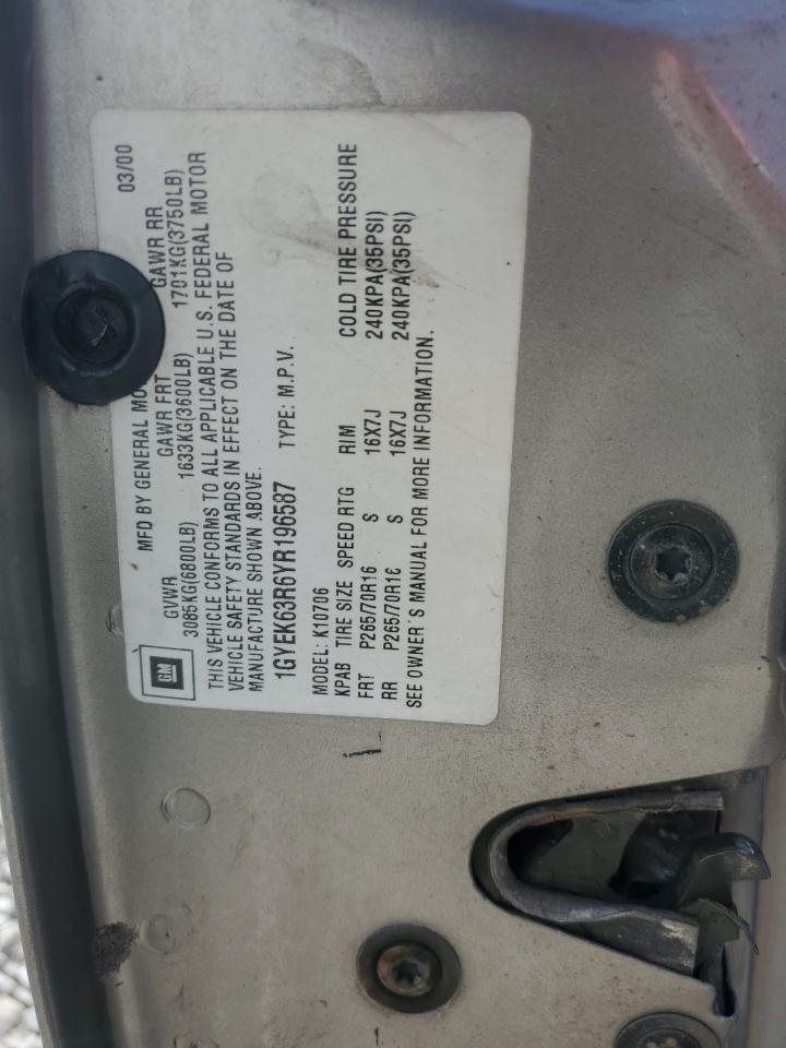 2000 Cadillac Escalade Luxury VIN: 1GYEK63R6YR196587 Lot: 69536935