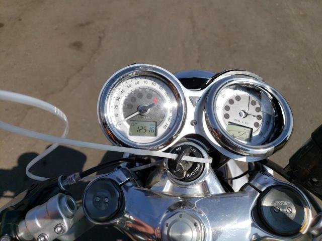 2019 TRIUMPH MOTORCYCLE THRUXTON 1200 R  