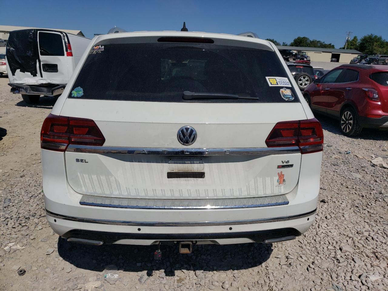 2018 Volkswagen Atlas Sel VIN: 1V2MR2CA0JC577696 Lot: 70344315