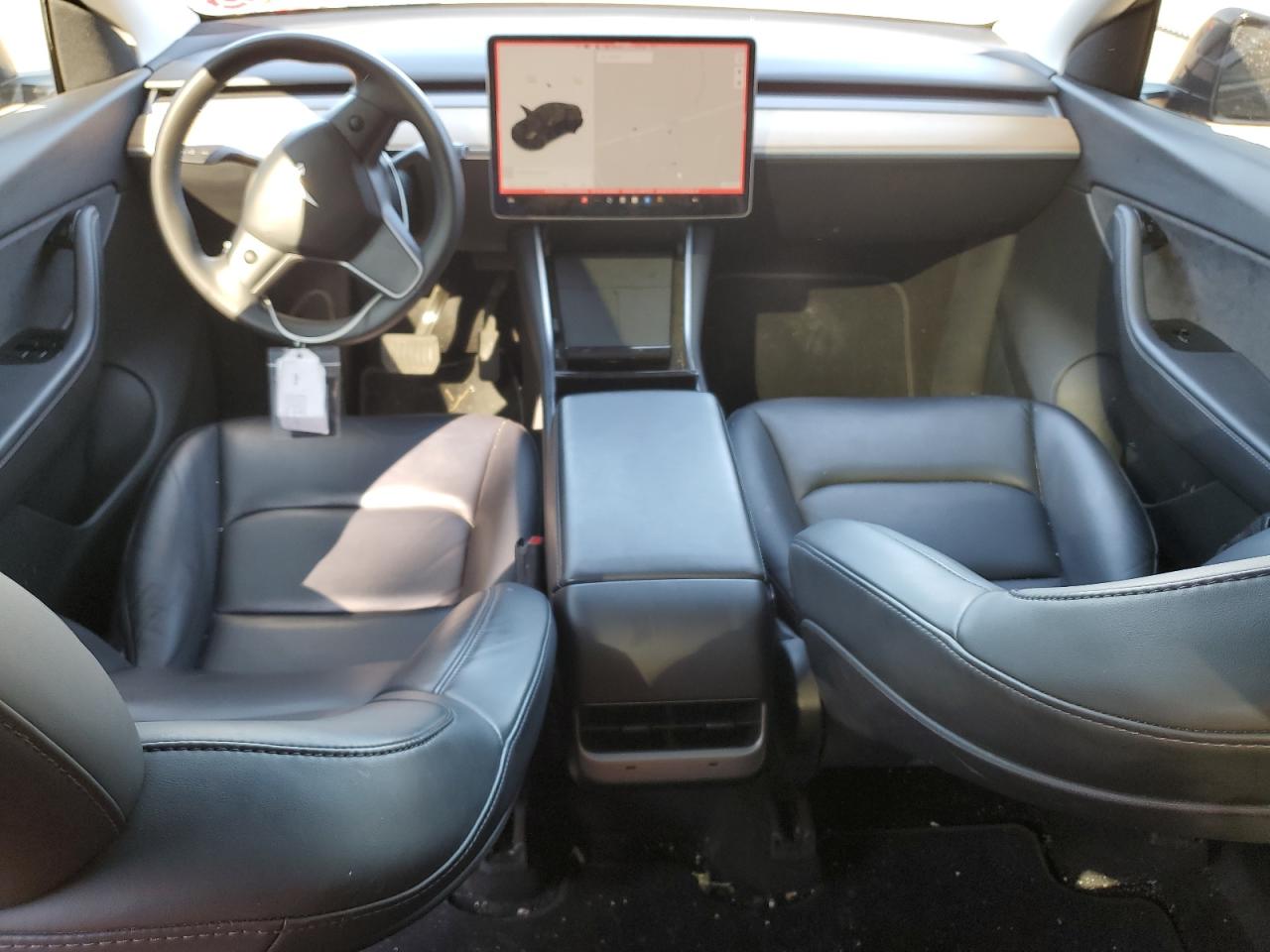 2020 Tesla Model Y VIN: 5YJYGDEE0LF044516 Lot: 70094295