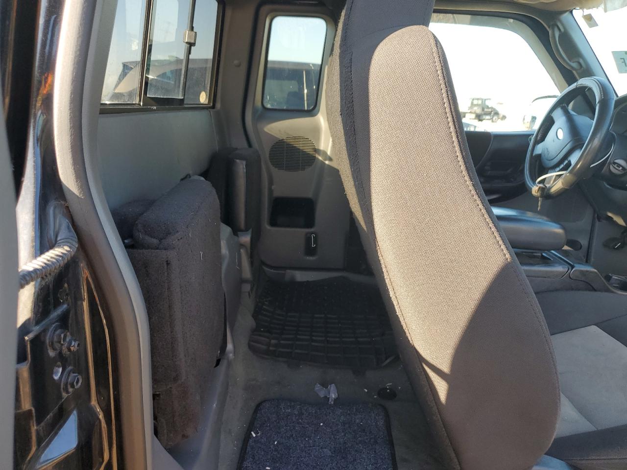 2004 Ford Ranger Super Cab VIN: 1FTYR44U74PB09419 Lot: 70042935