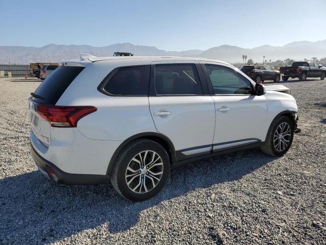 Parquets MITSUBISHI OUTLANDER 2017 White
