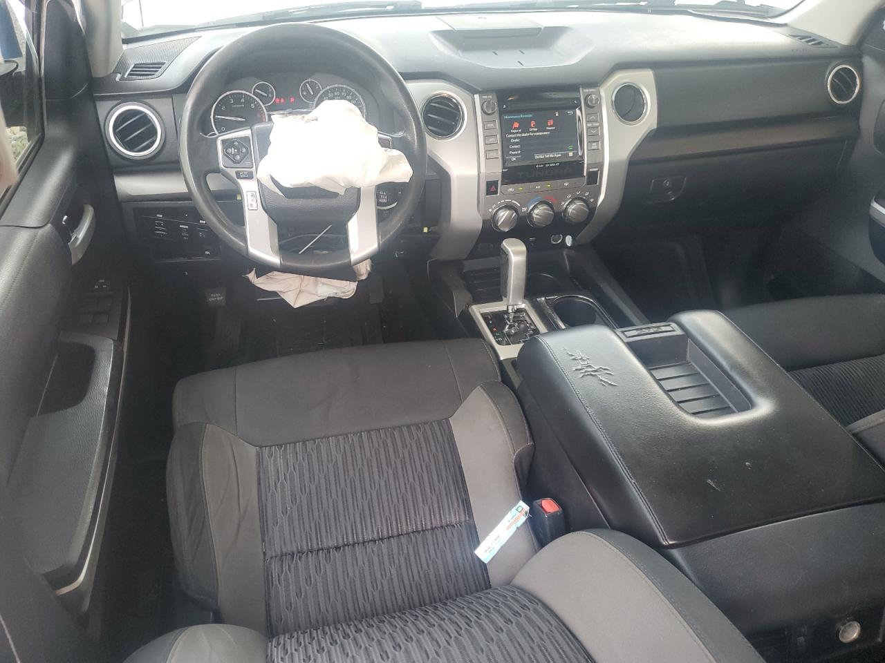 2017 Toyota Tundra Crewmax Sr5 VIN: 5TFEW5F17HX226881 Lot: 69865295