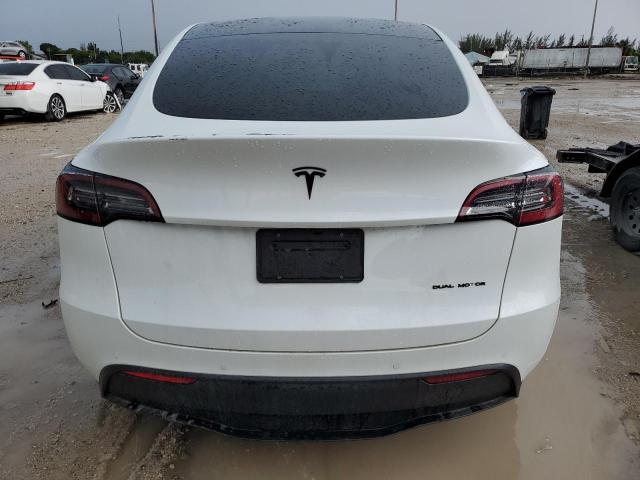  TESLA MODEL Y 2021 Biały