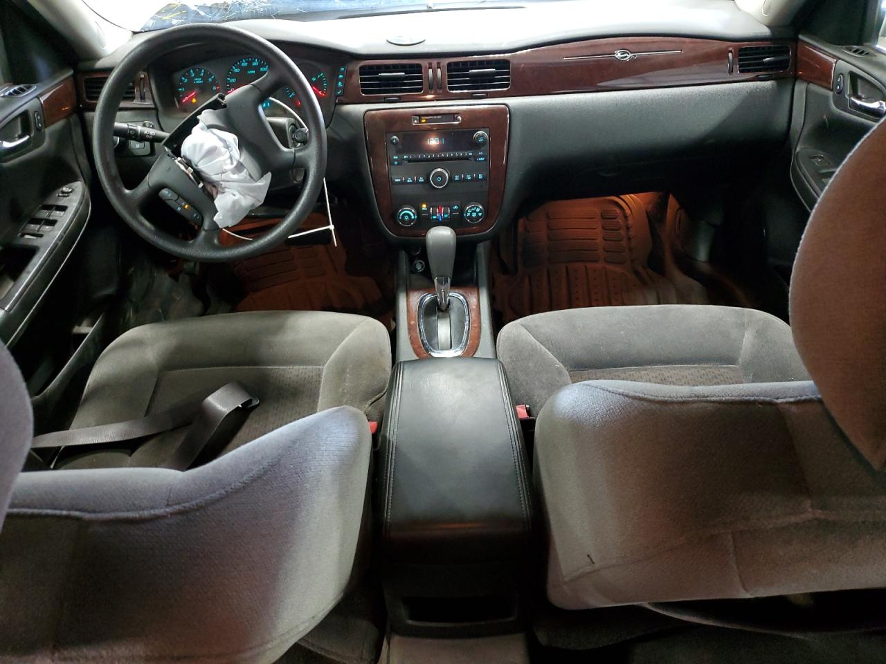 2010 Chevrolet Impala Ls VIN: 2G1WA5EN7A1139727 Lot: 70406675