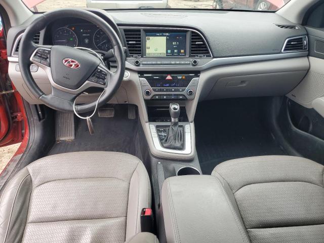  HYUNDAI ELANTRA 2017 Czerwony