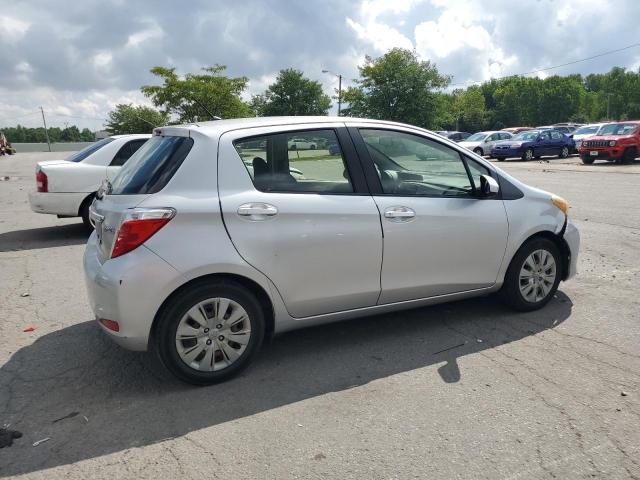 Hatchbacks TOYOTA YARIS 2012 Srebrny