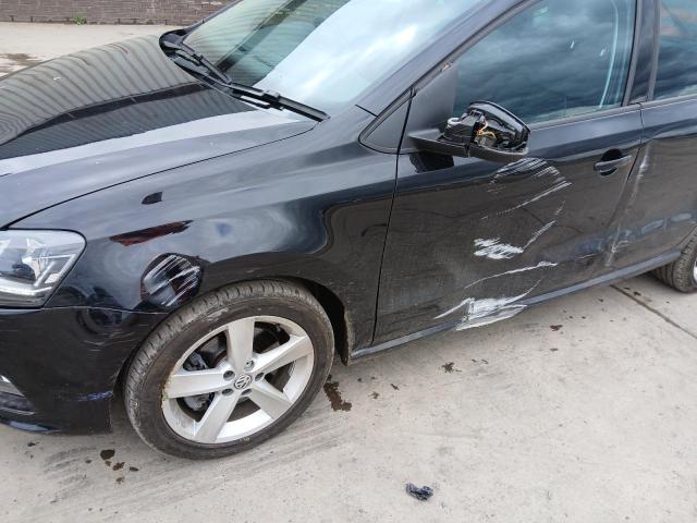 2016 VOLKSWAGEN POLO SEL T