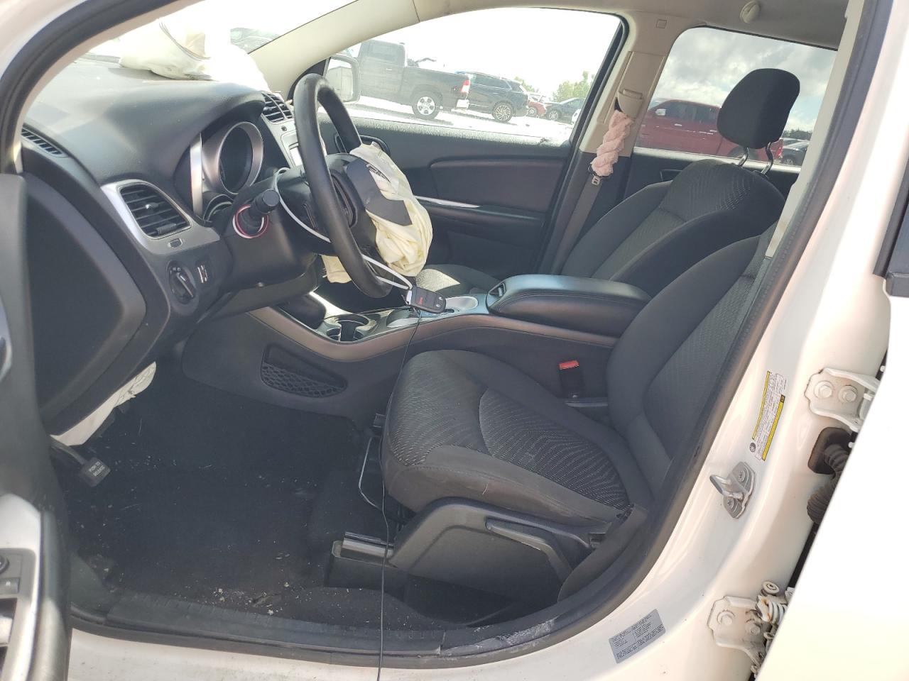 2017 Dodge Journey Se VIN: 3C4PDCAB4HT574037 Lot: 69645995