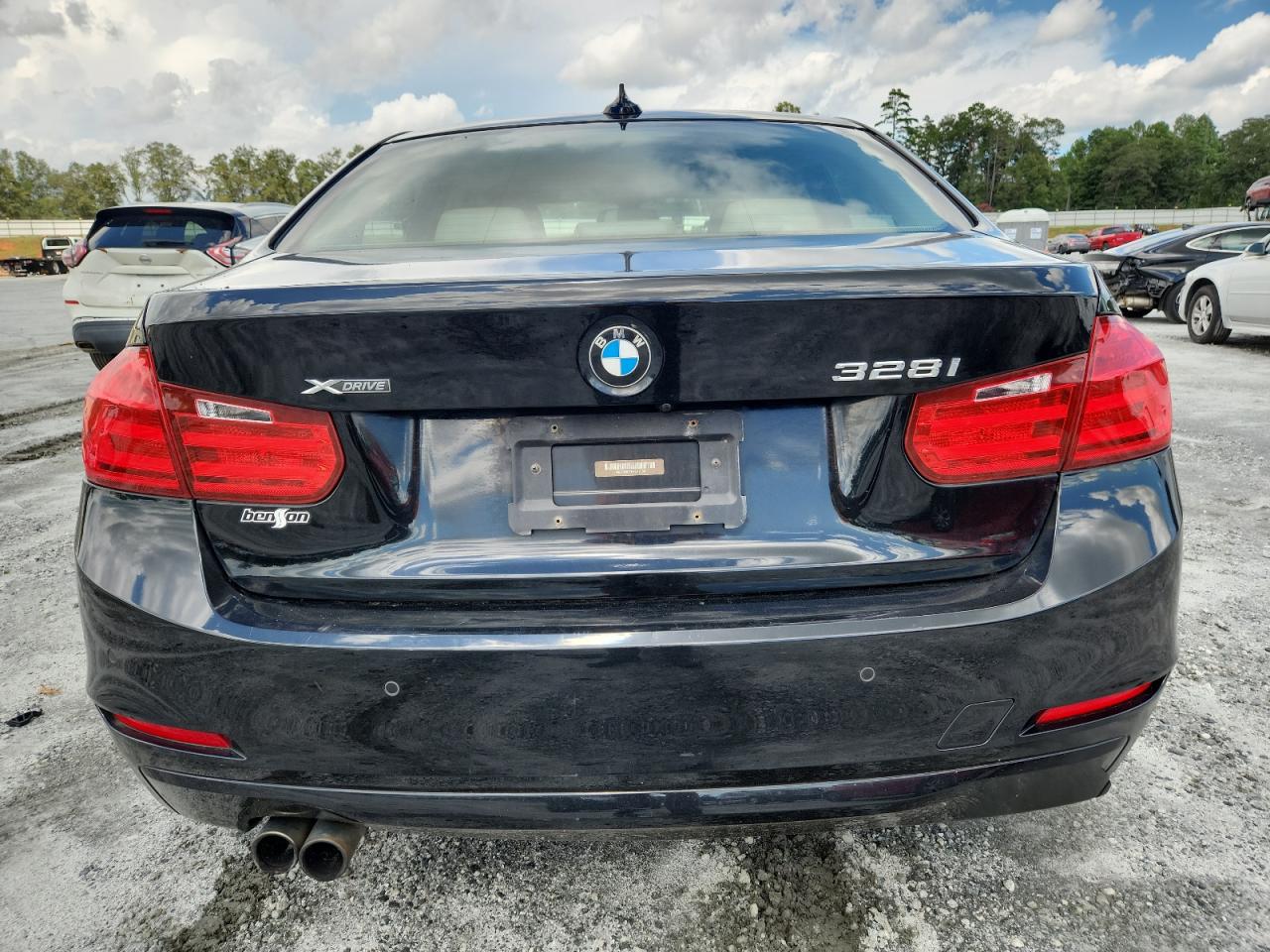 2015 BMW 328 Xi VIN: WBA3B3C51FF547166 Lot: 67913155
