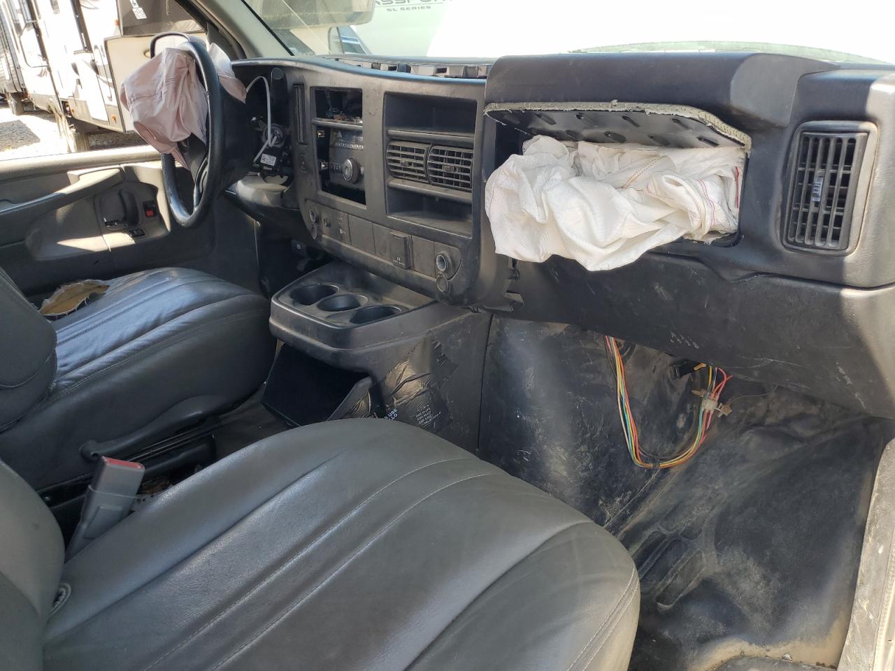 2015 Chevrolet Express G2500 VIN: 1GCWGFCF3F1254782 Lot: 92377635