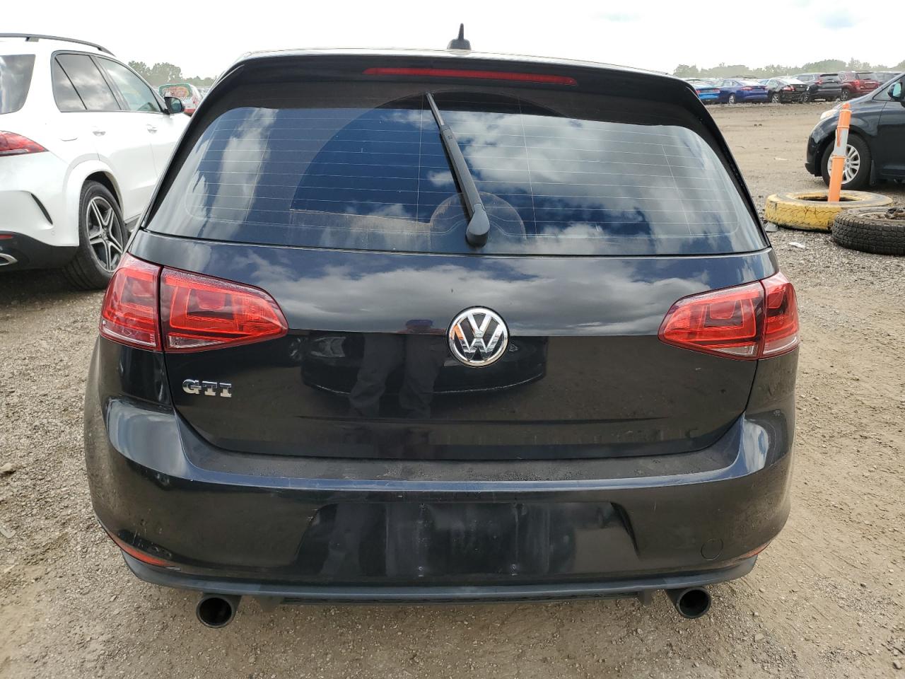 2015 Volkswagen Gti VIN: 3VW5T7AU9FM003652 Lot: 69805455