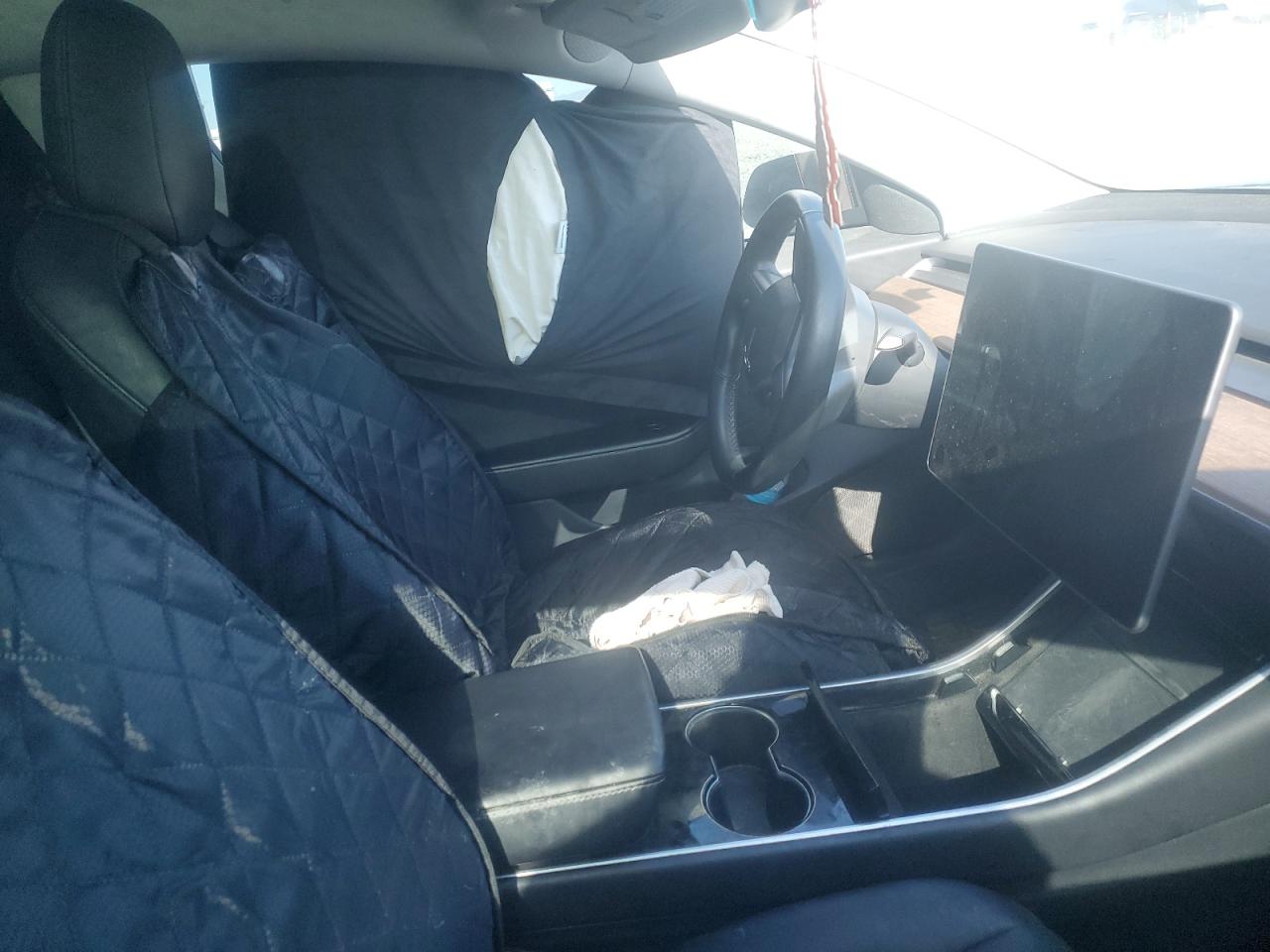 2018 Tesla Model 3 VIN: 5YJ3E1EA4JF003265 Lot: 69697805