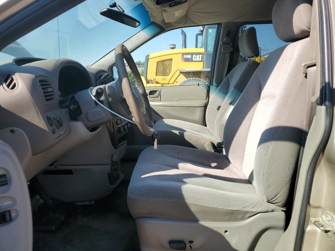 2002 Chrysler Town & Country Lx VIN: 2C4GP44362R793349 Lot: 69251645