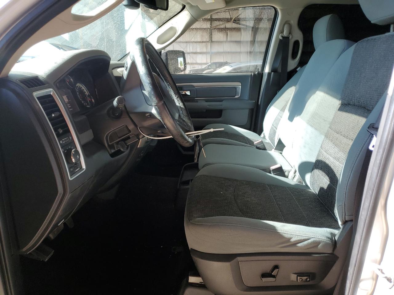 1C6RR7LG5DS708535 2013 Ram 1500 Slt