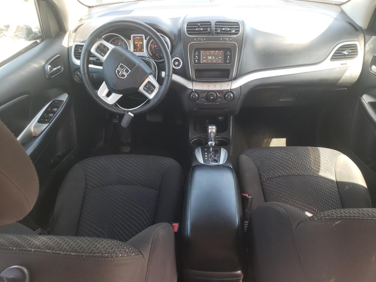 2017 Dodge Journey Se VIN: 3C4PDCAB3HT702221 Lot: 70092675