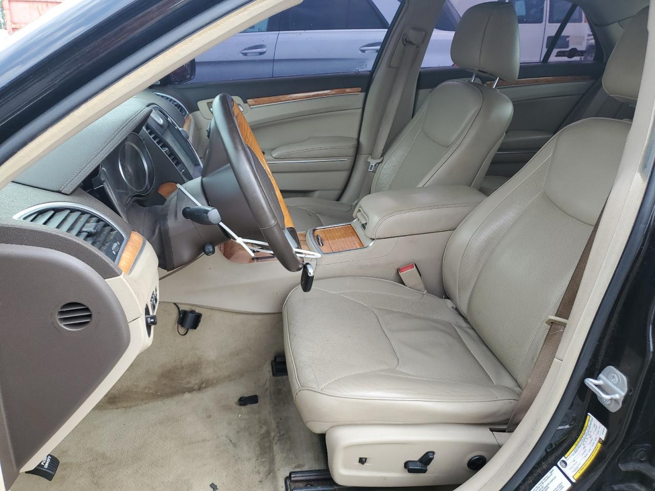 2014 Chrysler 300C VIN: 2C3CCAET4EH185223 Lot: 69456005