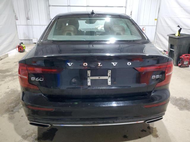  VOLVO S60 B5 INS 2022 Черный