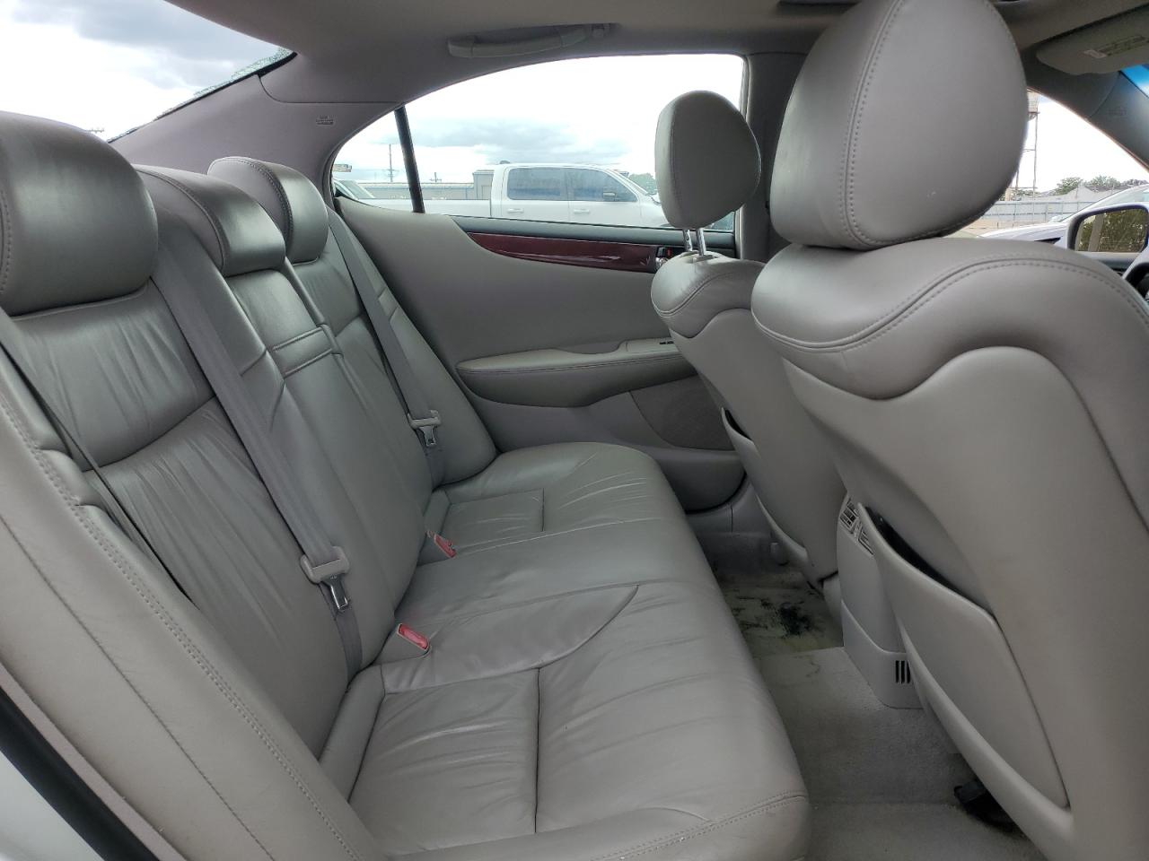 2002 Lexus Es 300 VIN: JTHBF30G225001449 Lot: 70113575