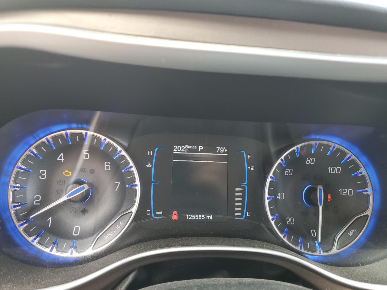 2017 Chrysler Pacifica Touring VIN: 2C4RC1DG4HR663696 Lot: 70328435