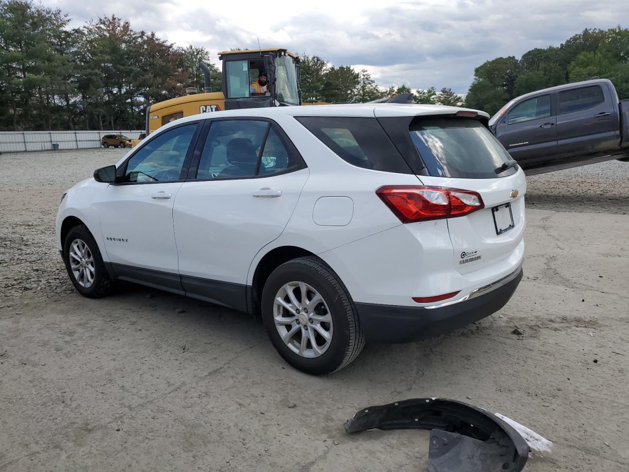2018 Chevrolet Equinox Ls VIN: 2GNAXREV9J6326999 Lot: 70911225