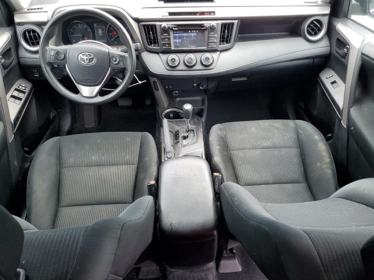 2018 Toyota Rav4 Le VIN: 2T3BFREV0JW731265 Lot: 68126955